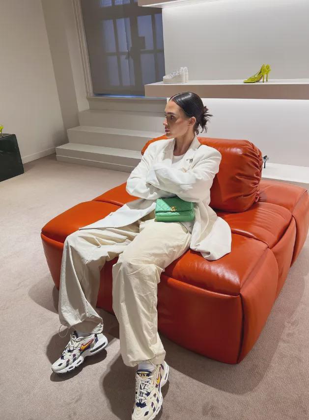 今年流行的“老爹鞋”穿搭法轻松显高显瘦！